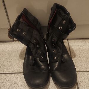 Ugg Black Leather Boots